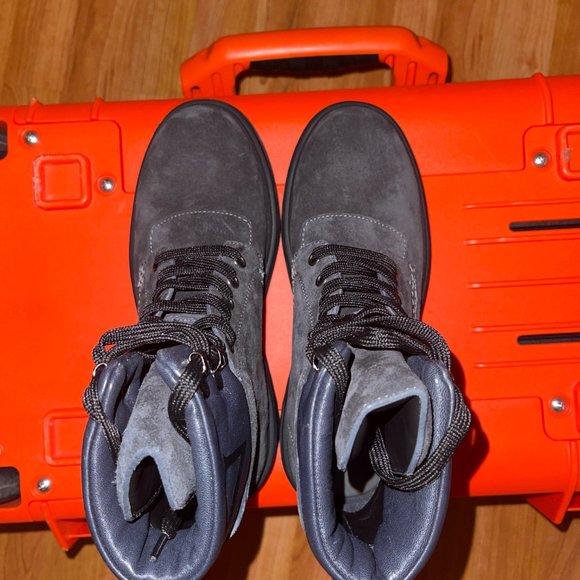 BRAND NEW! VERY CUTE MONCLER Suede Combat Boots - Picture 2 of 5